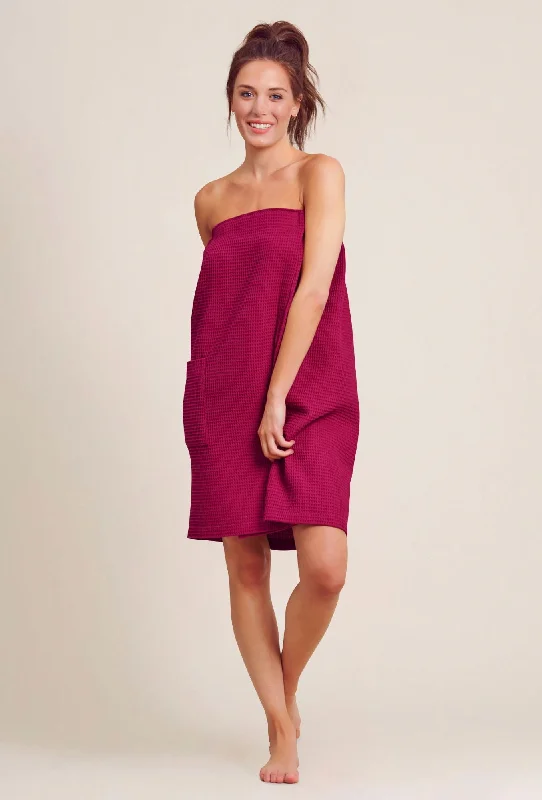 Women's Waffle Weave Spa/Bath Wine Red Wrap with Adjustable Closure